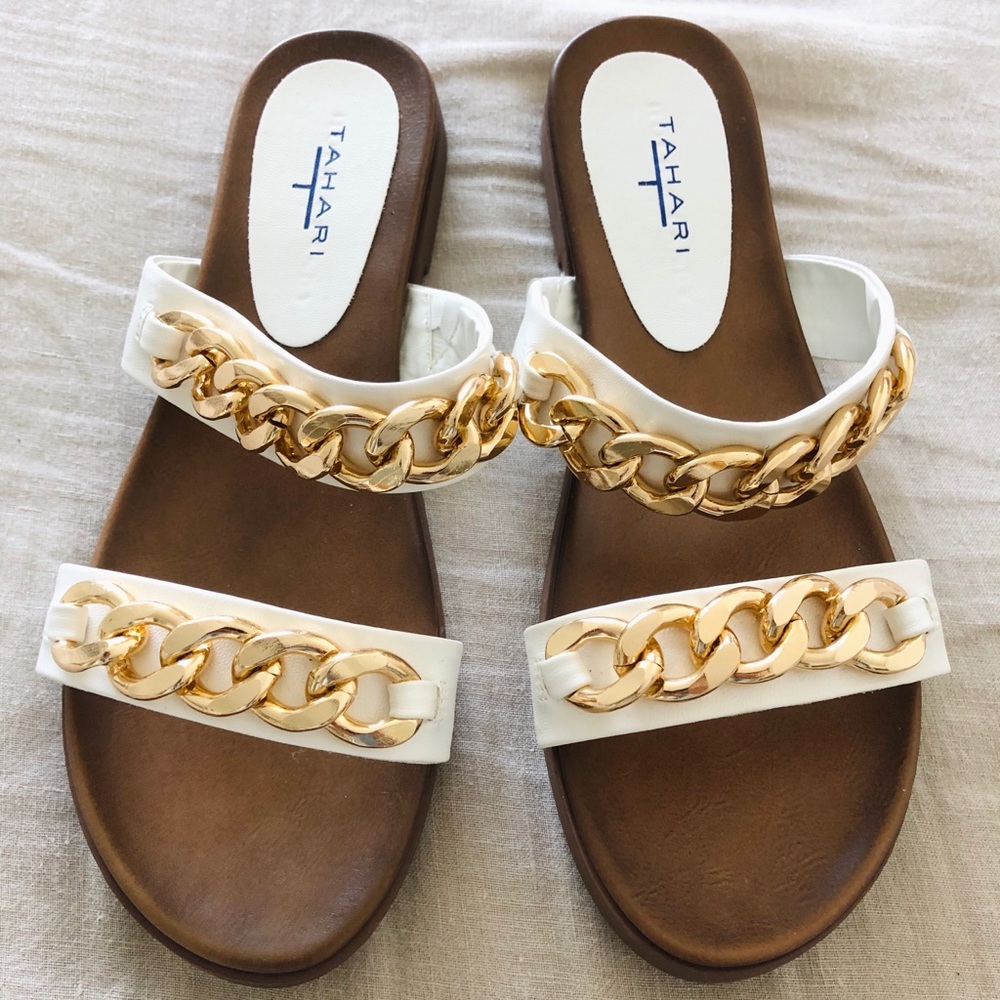 Sandals white / gold Tahari size 8